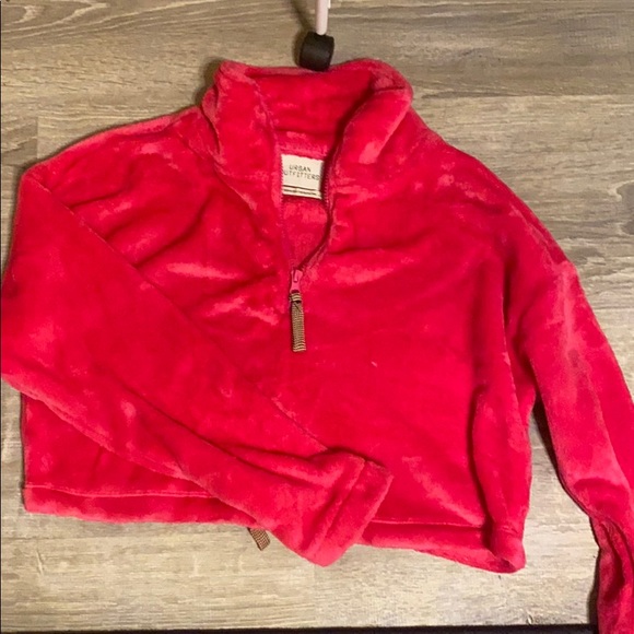 Urban Outfitters Tops - Cropped Sweater